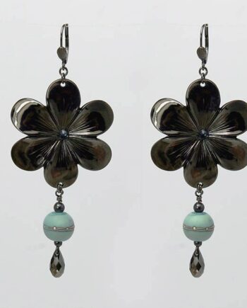 Fleur turquoise de perle