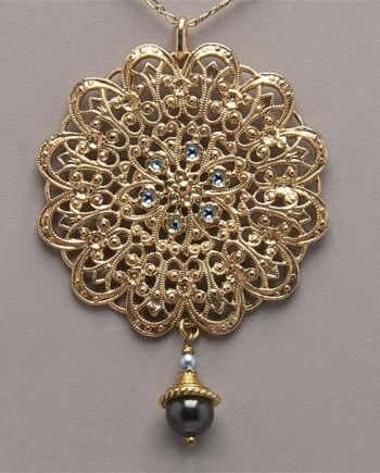 collier princesse or perle noire